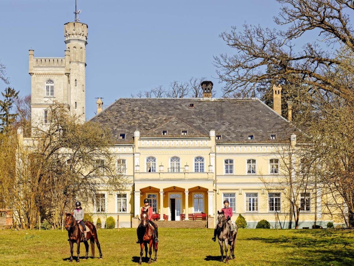 Palac Pensjonat Ptaszynka Gryfice Exteriér fotografie