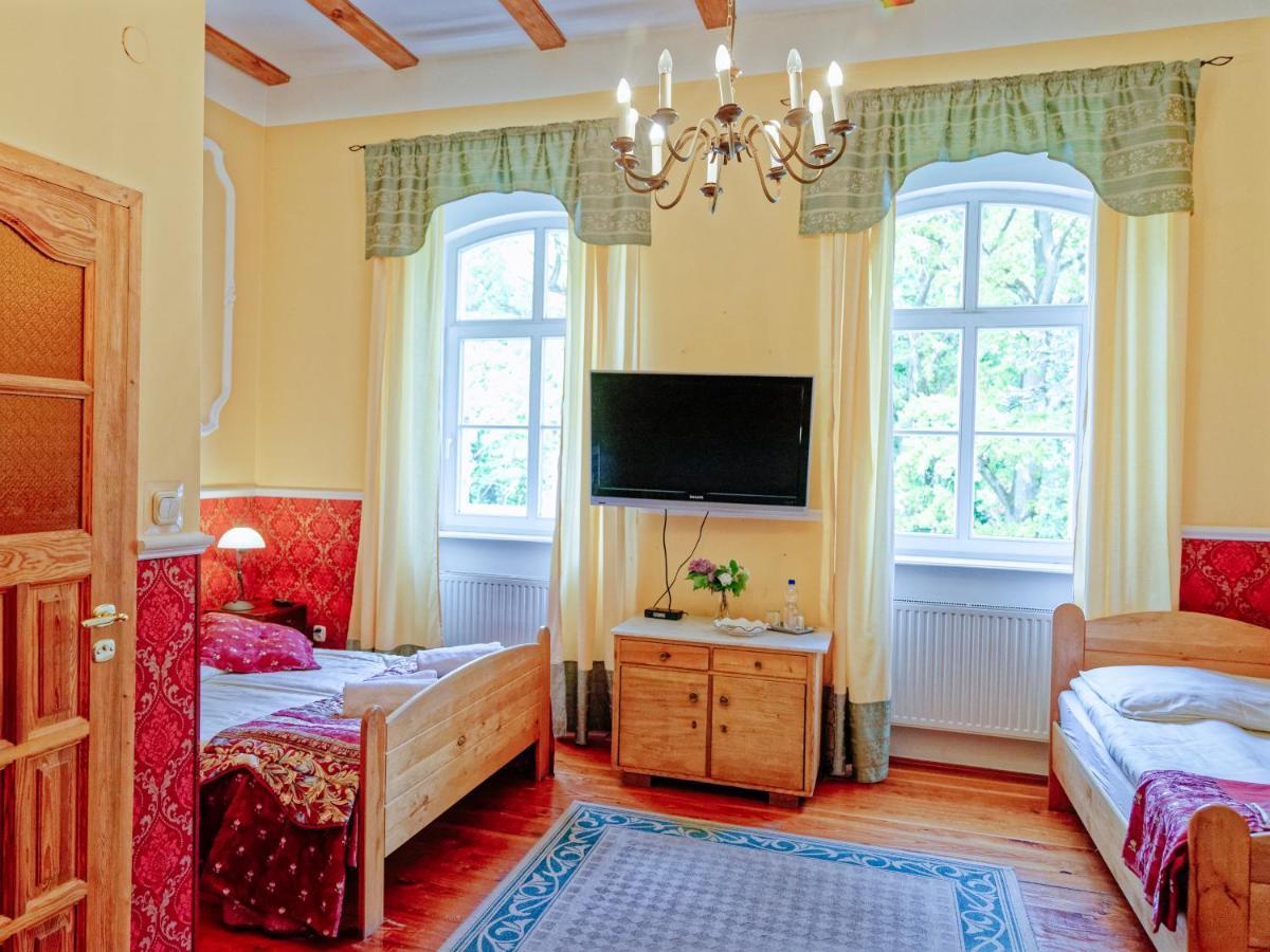 Palac Pensjonat Ptaszynka Gryfice Exteriér fotografie