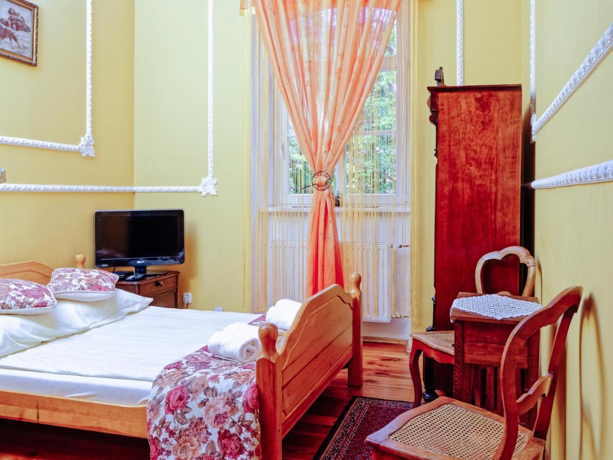 Palac Pensjonat Ptaszynka Gryfice Exteriér fotografie