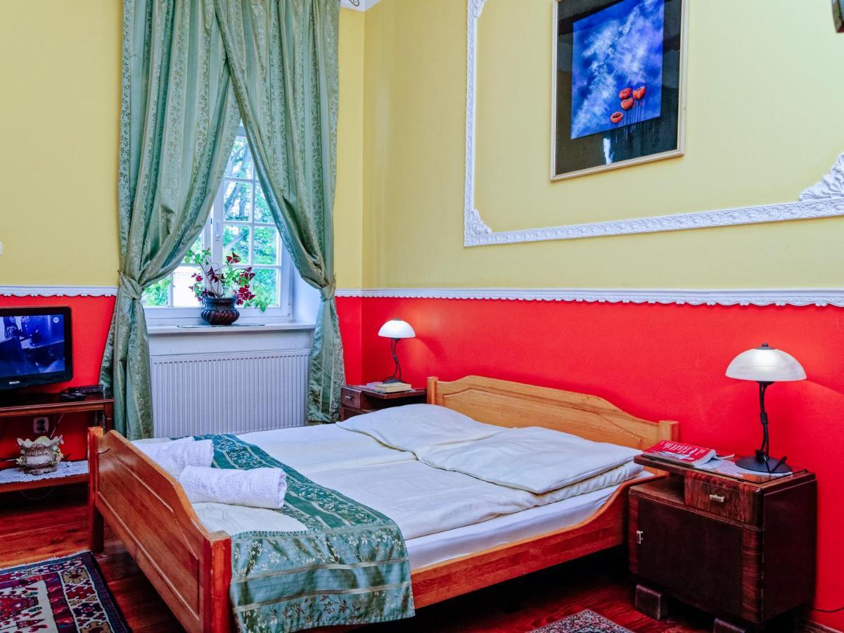 Palac Pensjonat Ptaszynka Gryfice Exteriér fotografie